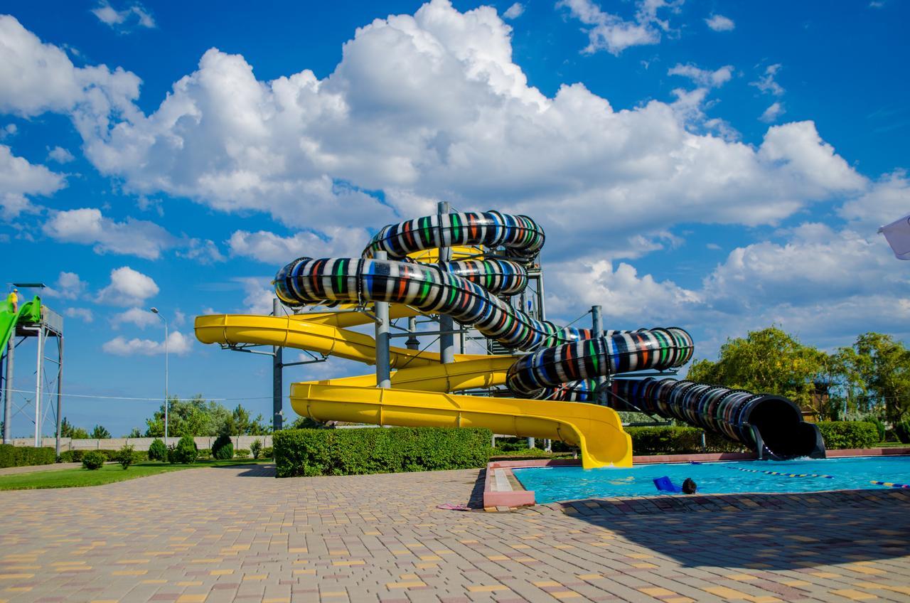 Aquapark Koblevo Hotel Extérieur photo
