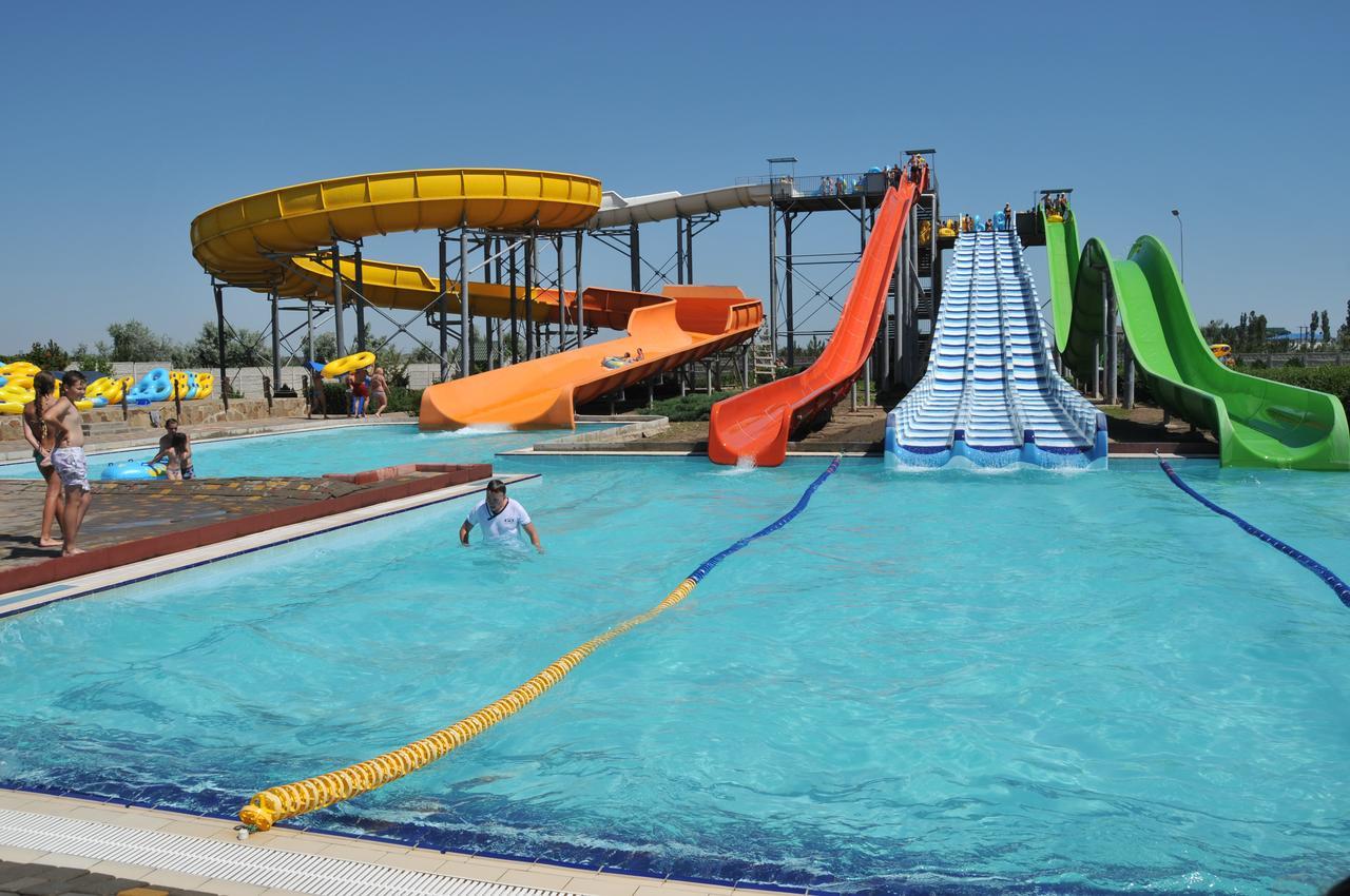 Aquapark Koblevo Hotel Extérieur photo